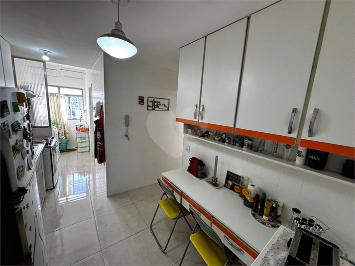 Foto REO1113810