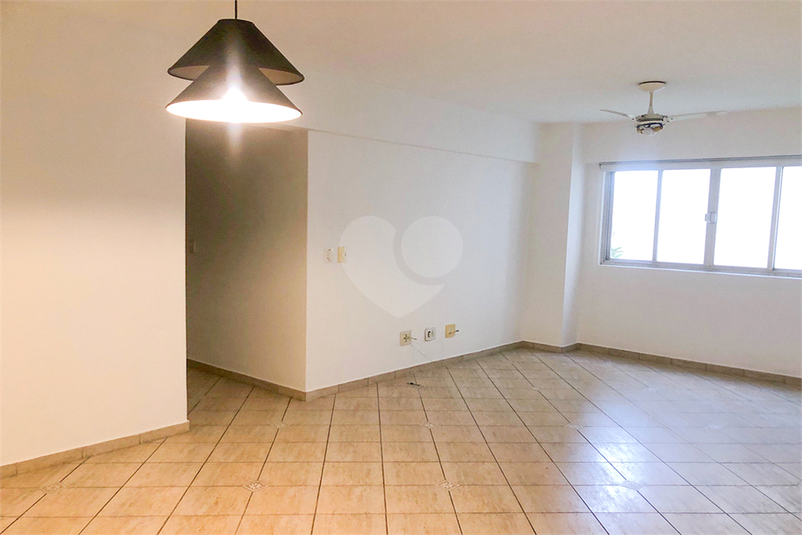 Foto REO1113816