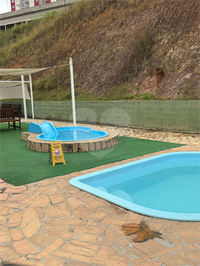 Foto REO1113818