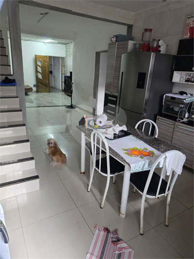 Foto REO1113819