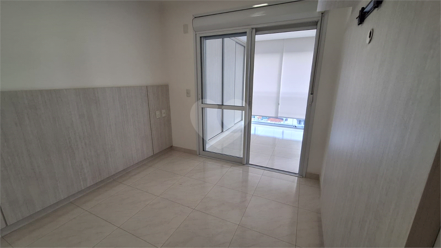 Foto REO1113820