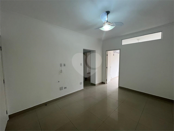 Foto REO1113826