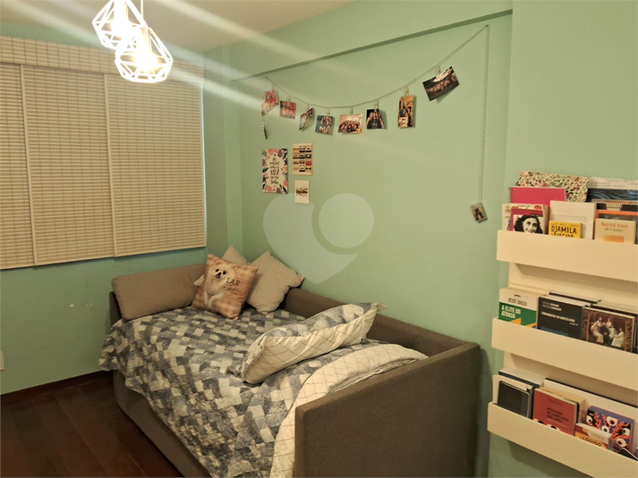Foto REO1113839