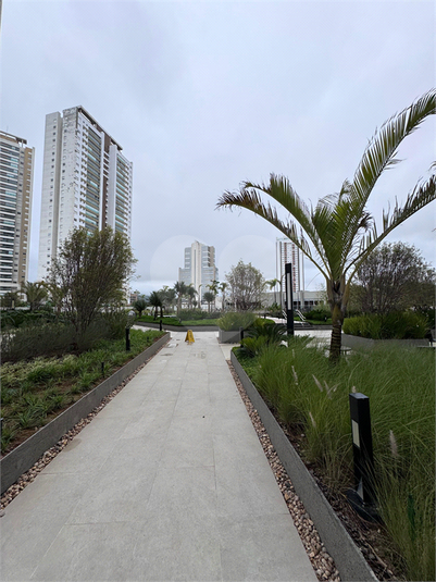 Foto REO1113843