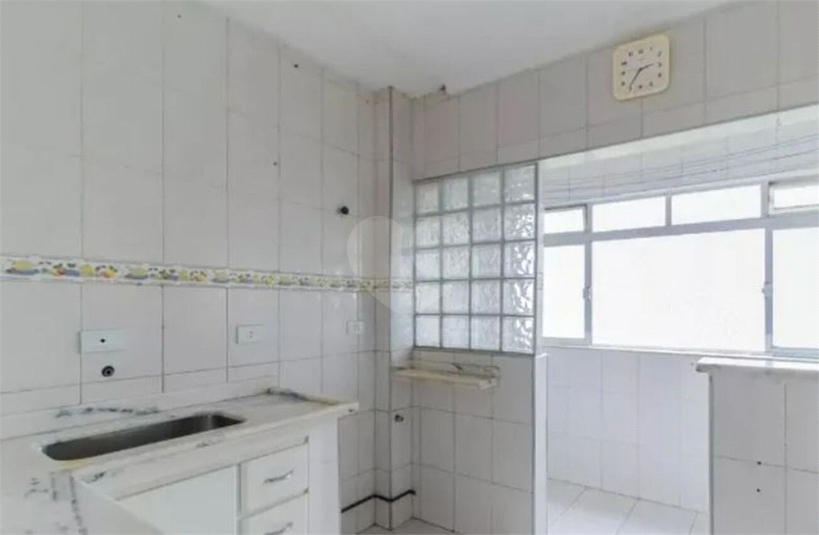 Foto REO1113845