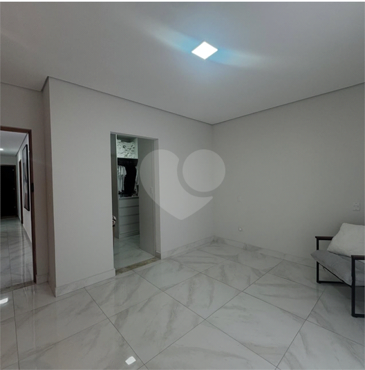 Foto REO1113848