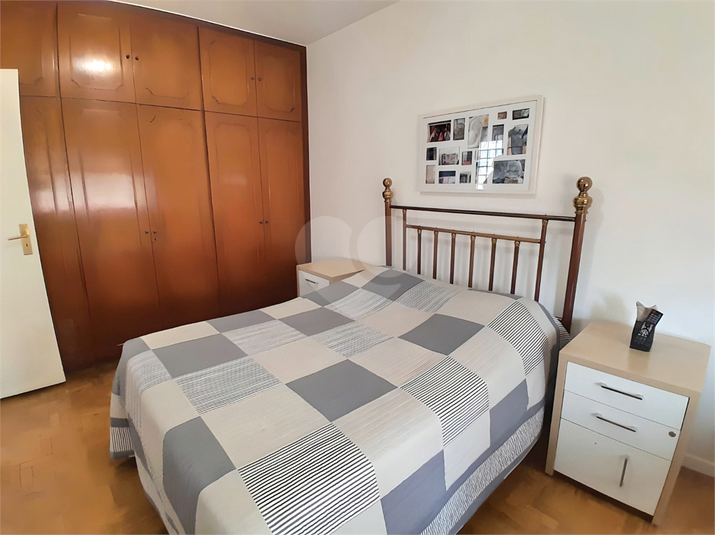 Foto REO1113851