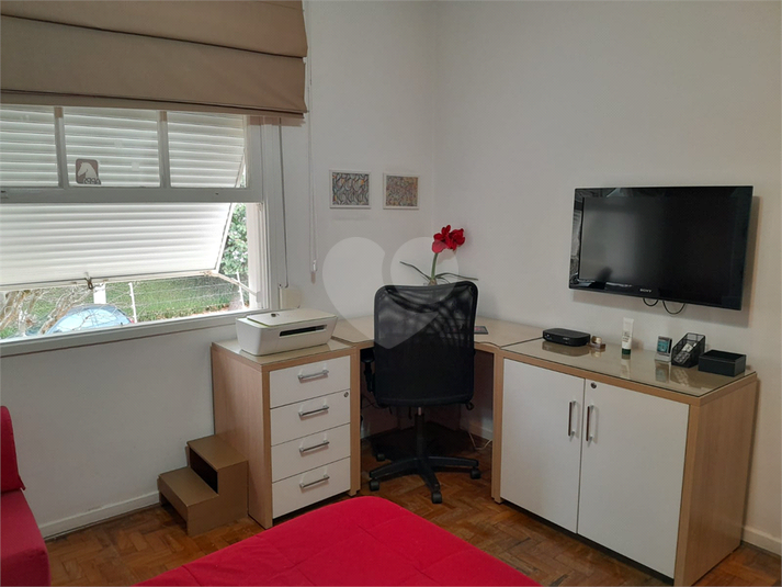 Foto REO1113851