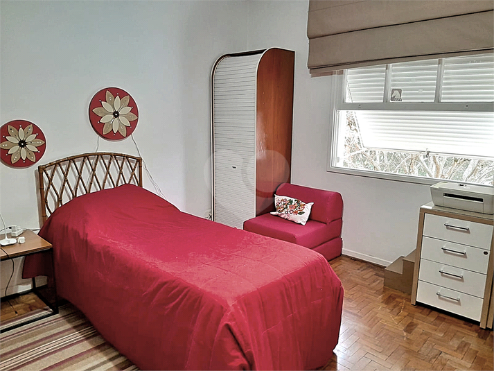 Foto REO1113851