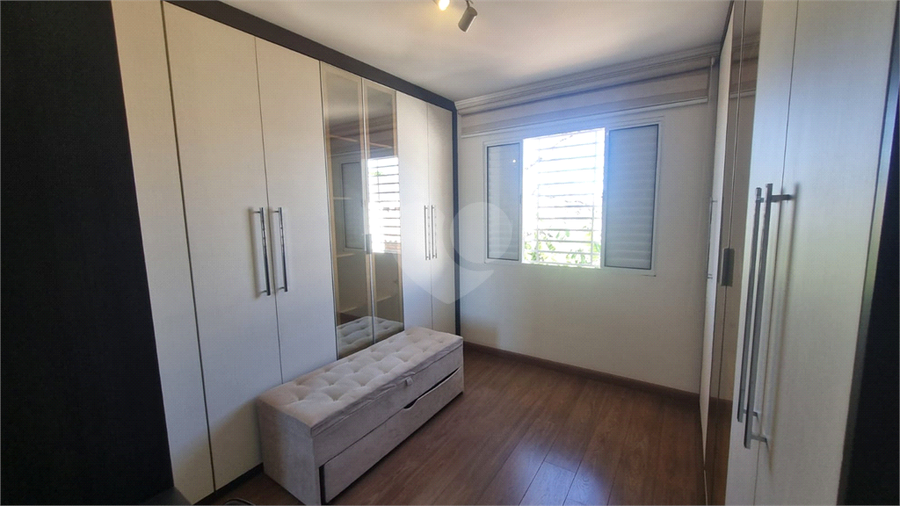 Foto REO1113857