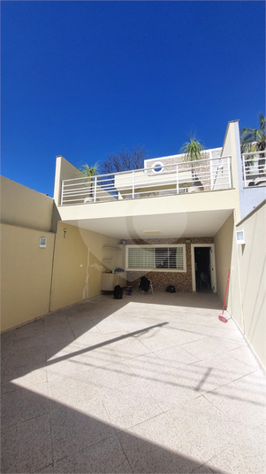 Foto REO1113857