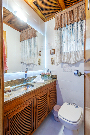 Foto REO1113858