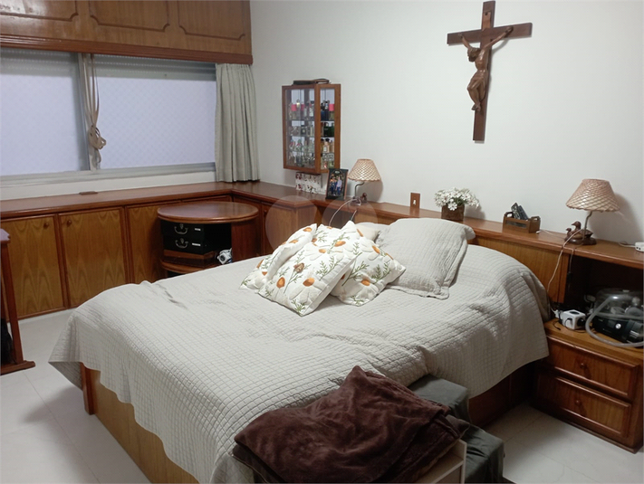 Foto REO1113858