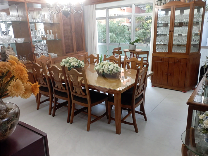 Foto REO1113858