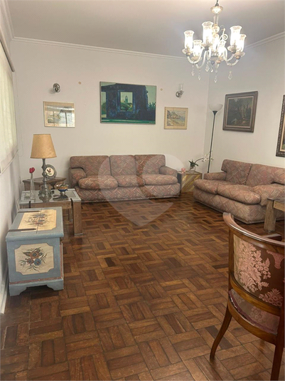 Foto REO1113859