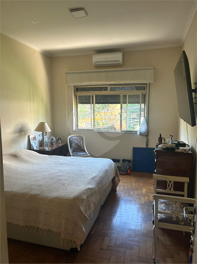 Foto REO1113859