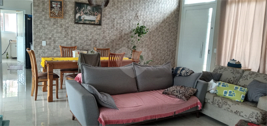 Foto REO1113860