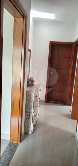 Foto REO1113860
