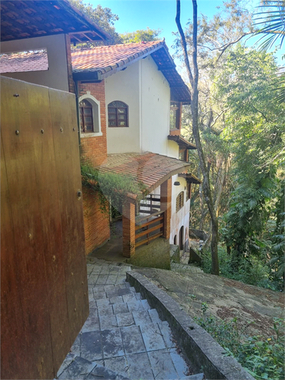 Foto REO1113862