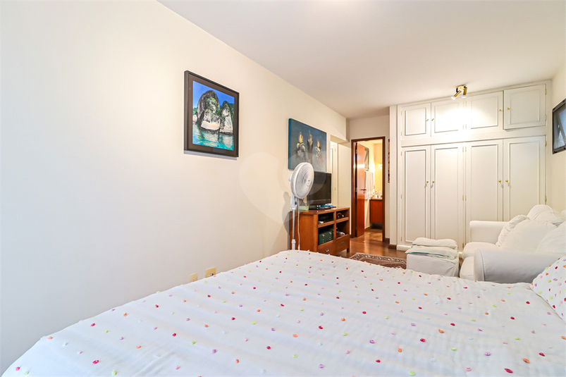 Foto REO1113864