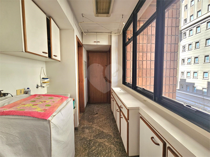Foto REO1113867