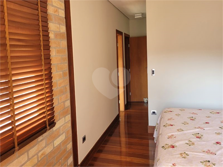 Foto REO1113869