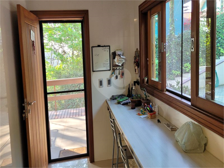 Foto REO1113869