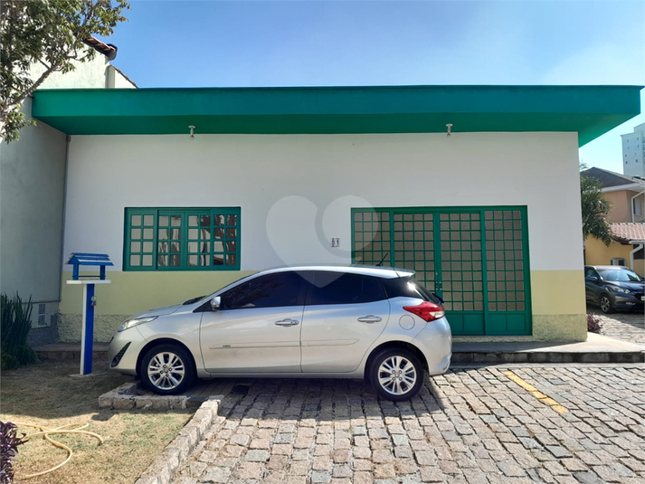 Foto REO1113870