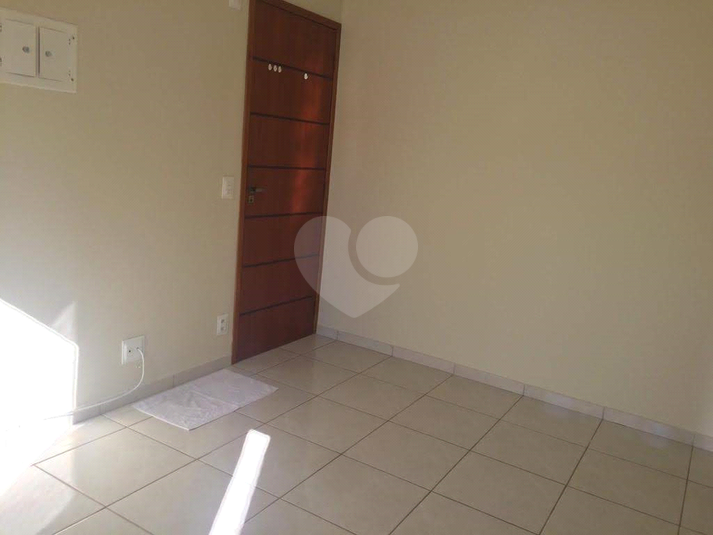 Foto REO1113875