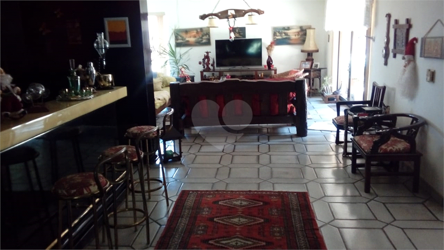 Foto REO1113878