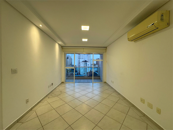 Foto REO1113886