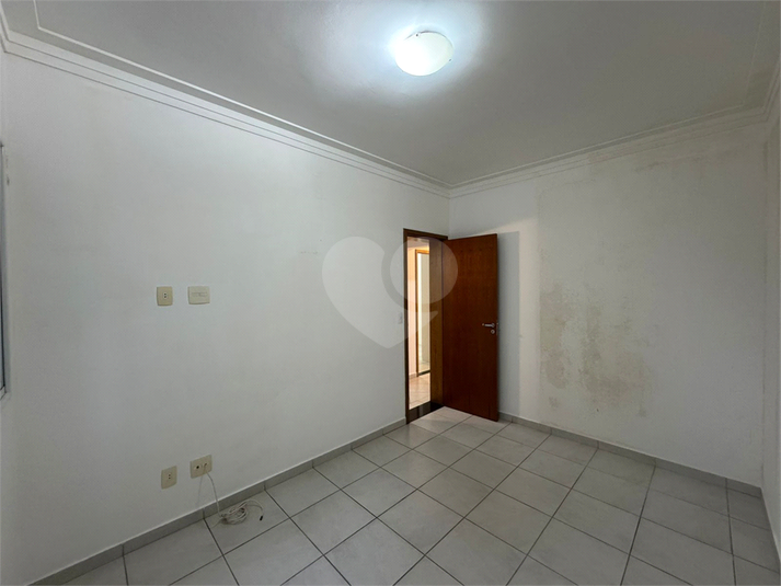 Foto REO1113886