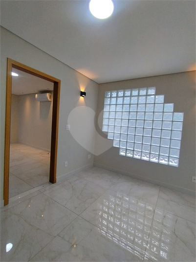 Foto REO1113894