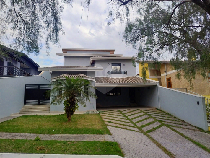 Foto REO1113894