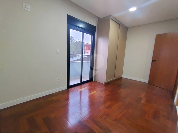 Foto REO1113894