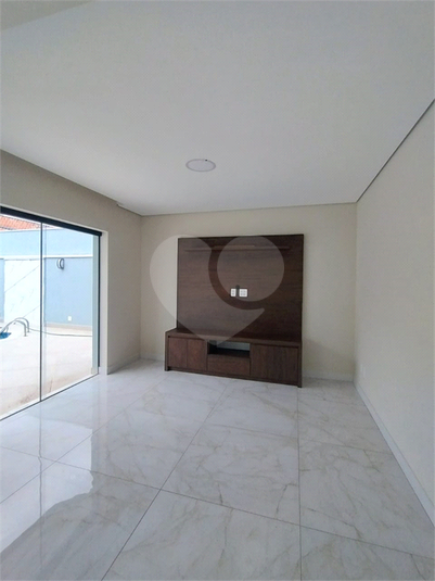 Foto REO1113894