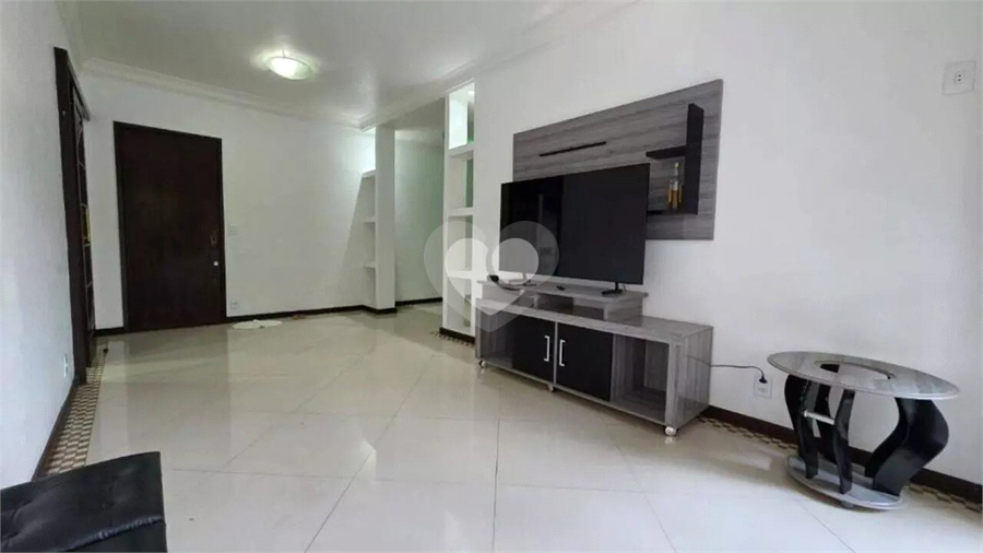Foto REO1113900