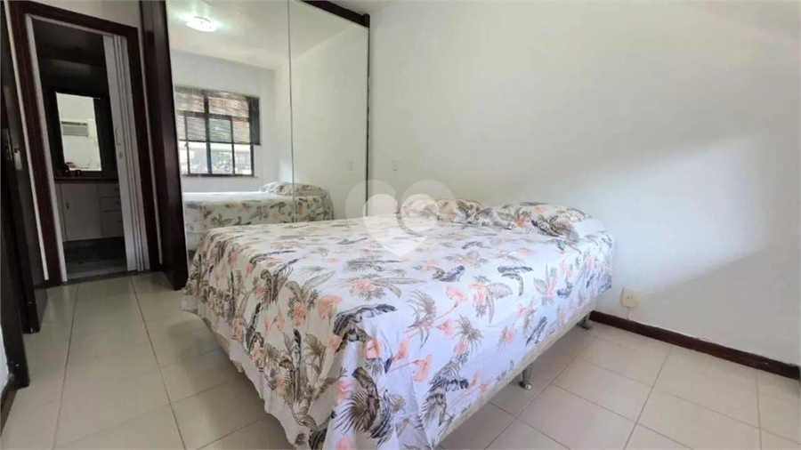Foto REO1113900