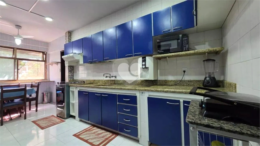 Foto REO1113900