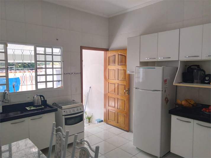 Foto REO1113913