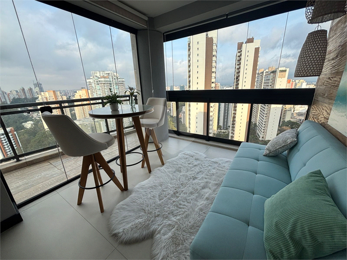 Foto REO1113921