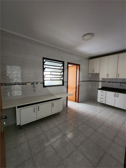 Foto REO1113930