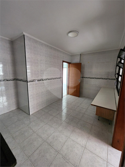 Foto REO1113930