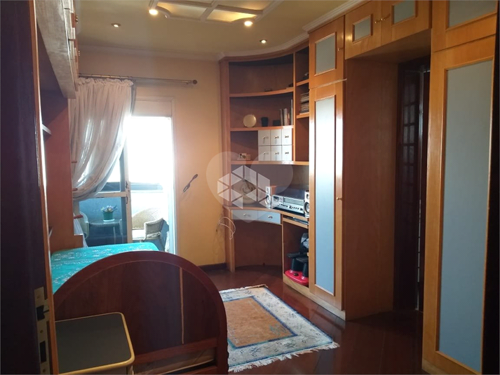 Foto REO1113941