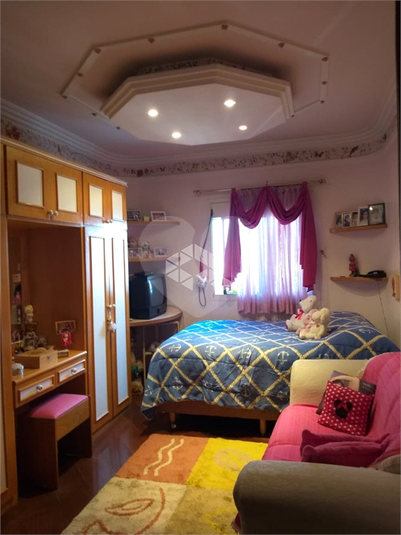 Foto REO1113941