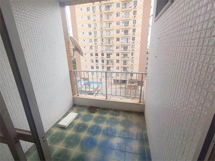 Foto REO1113947
