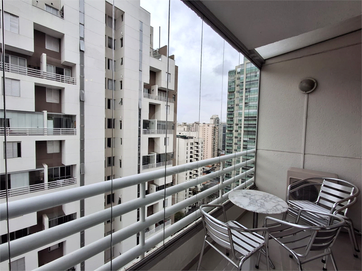Foto REO1113961