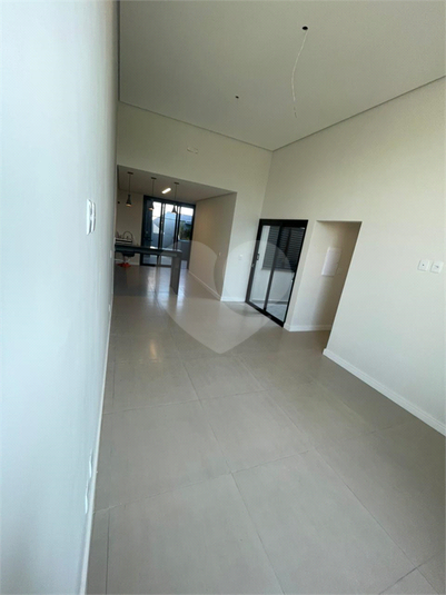 Foto REO1113964