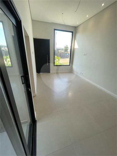 Foto REO1113964