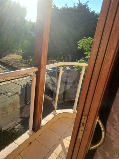 Foto REO1113965